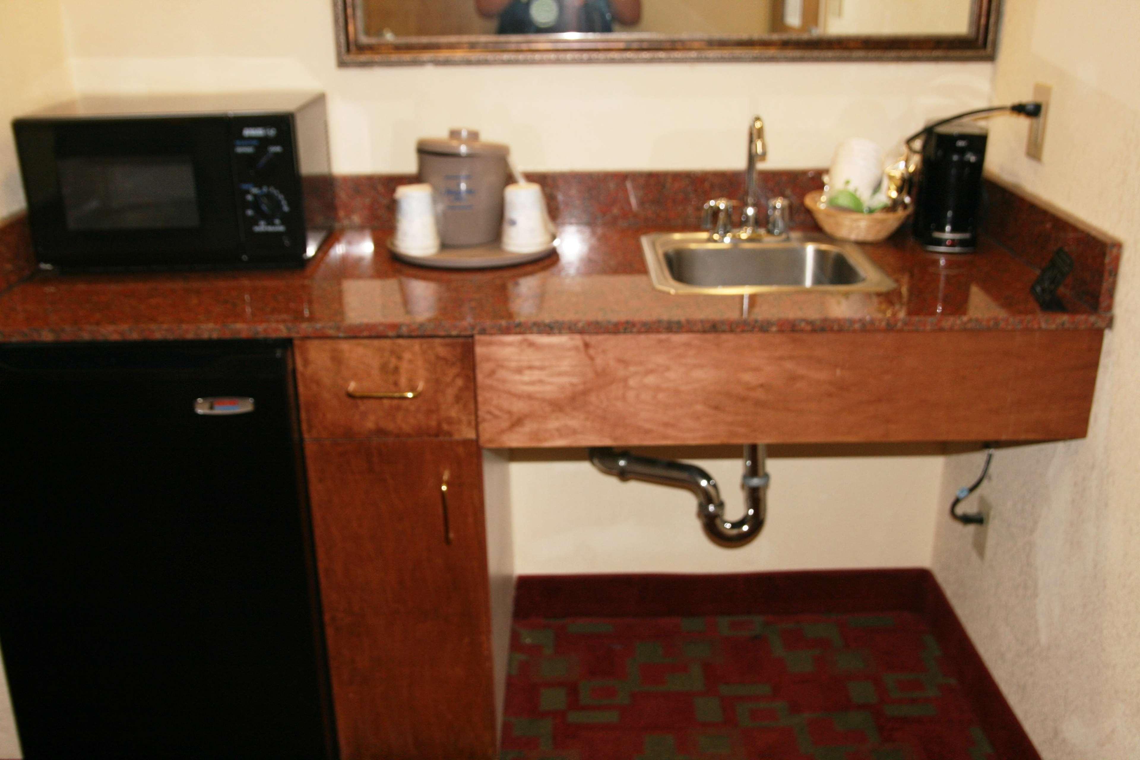 Hampton Inn Canton Zimmer foto